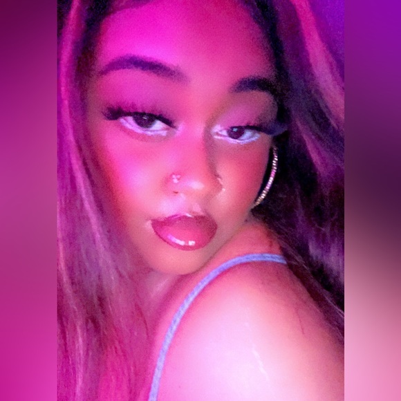 arianabennet380